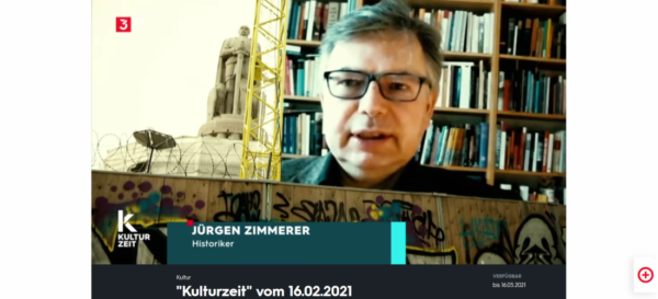 Screenshot: Prof. Dr. Jürgen Zimmerer im Interview für 3sat Kulturzeit