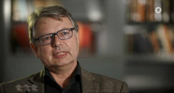 Prof. Dr. Jürgen Zimmerer im Interview mit Titel, Thesen, Temparente (ARD) (Screenshot)